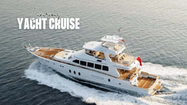 Luxurious cruise in Dubai